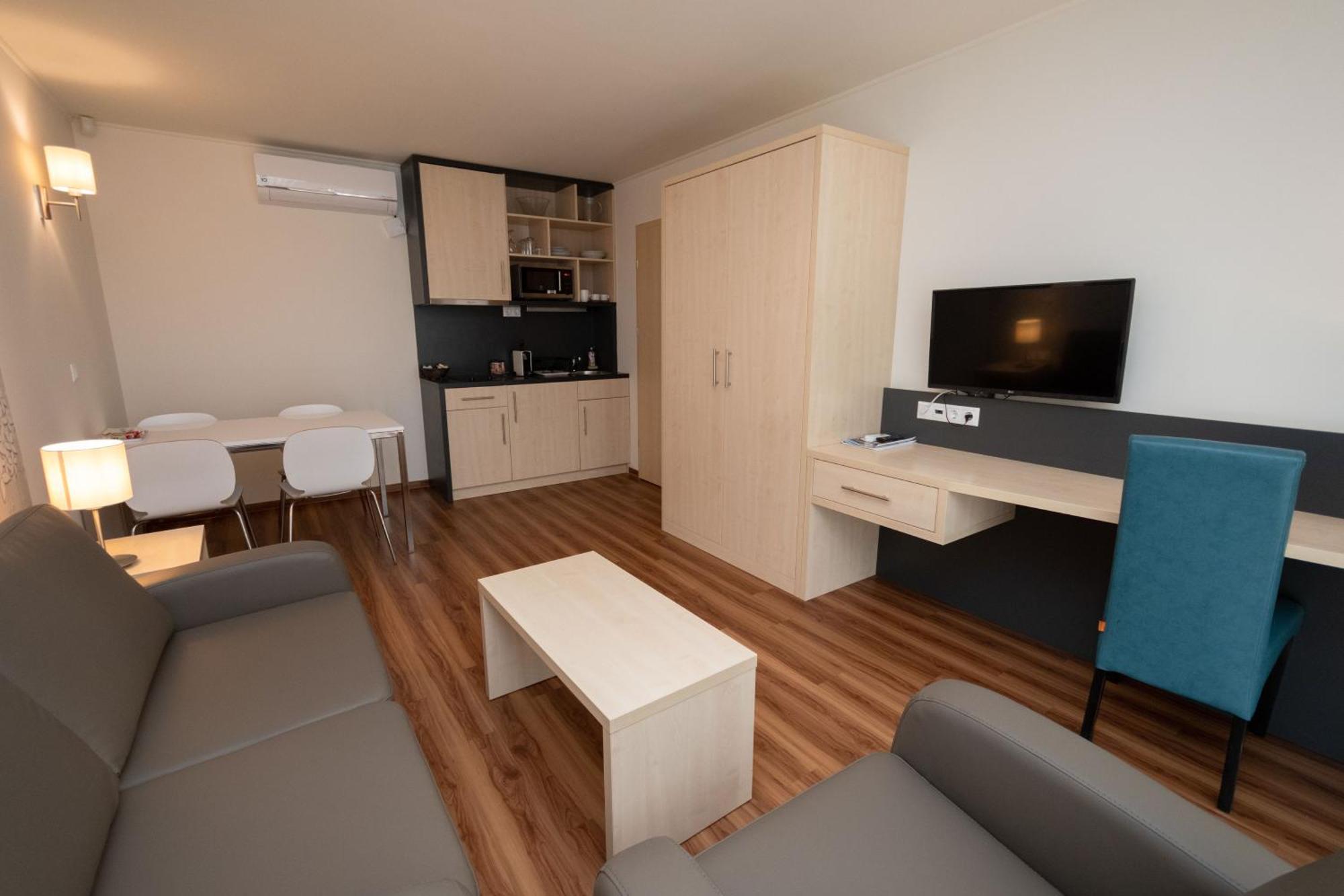 Apartmán A Mi Hazunk Gyenesdiás Exteriér fotografie